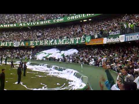 Coritiba 2x0 Portuguesa - Gol de Léo Gago - Camp. Brasileiro 2010