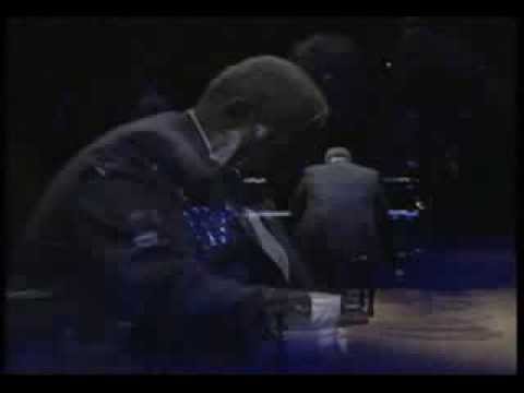 Kopie van oscar peterson the quartet ft. joe pass - love ballade.flv