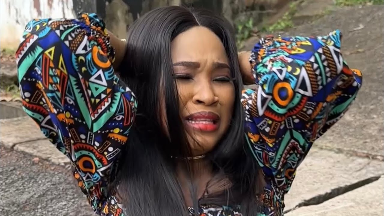Watch how this gentle men  rescued this lady from this thug. Be your brother’s keeper