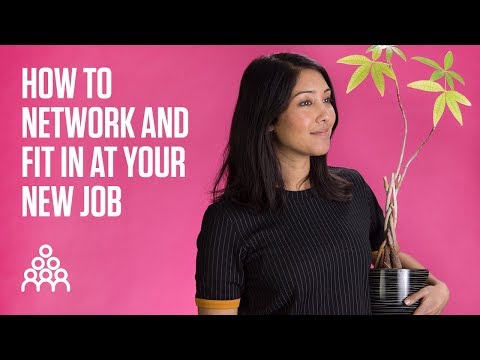 How to network and fit in at your new job (4 tips)
