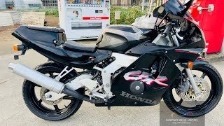 ホンダ CBR 250RR