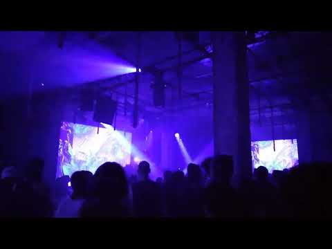 MUTEK 23 : Play 1 – Nik Colk Void + VJ Kitana @ SAT