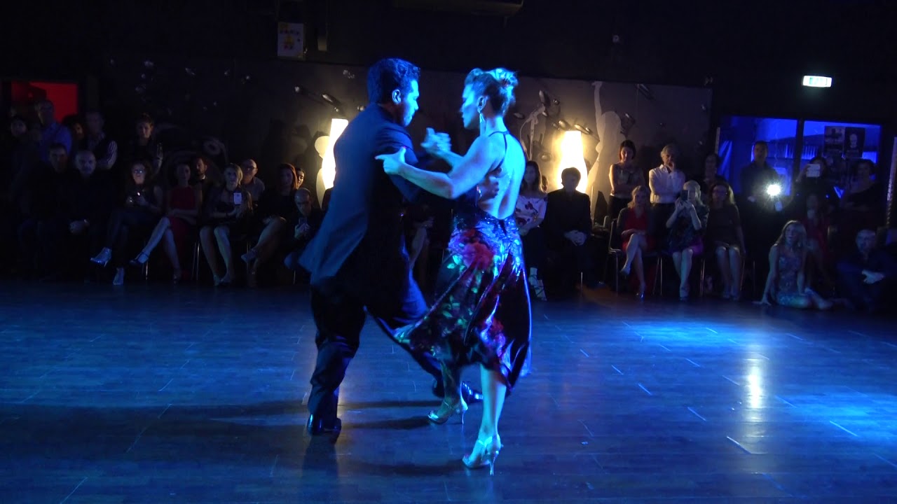 Sebastian Arce y Mariana Montes - Bari International Tango Congress - 03.11.2018  1.4