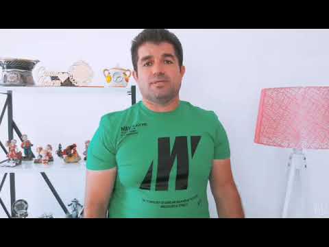 Why can't Turkish students learn English adequately?