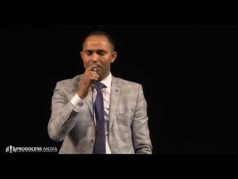 VASILE DINCA - ESTI CEL MAI FRUMOS - TURNEUL "TRAIESTE CU FOLOS" - BACAU