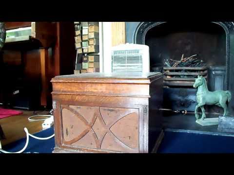 The Dixieland Serenaders - When Love Comes Stealing, Waltz, 1928.