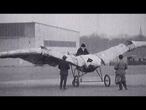 Early Flying Failures Stock Footage