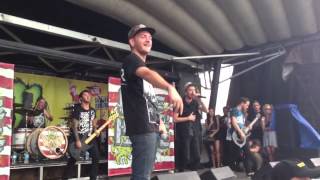 Woe, Is Me - Stand Up LIVE HD Warped Tour Toronto, Ontario 2013