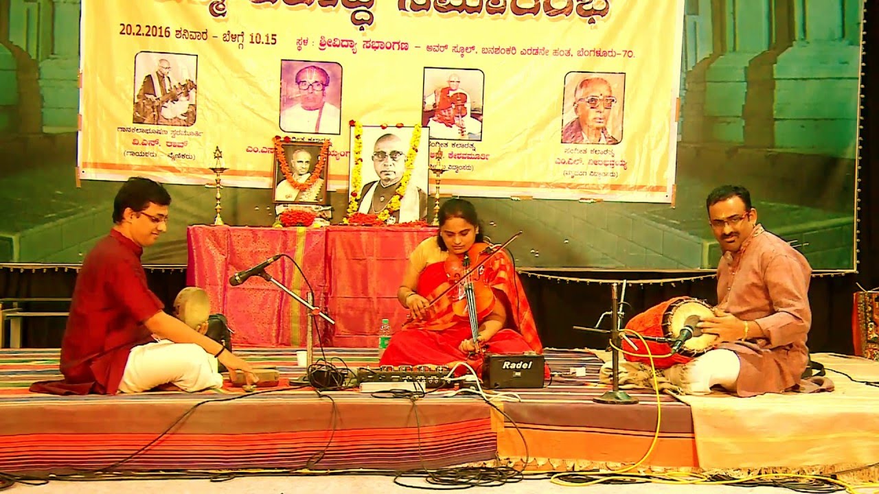 Jyotsna Srikanth presents pallavi in the Raga Mukhari on the 7 stringed viola.