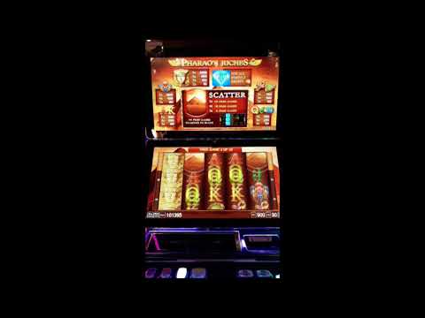 4  Symbols triger 25 Bonus Games on Max Bet - PHARAO'S RICHES Merkur Slot Machine Casino