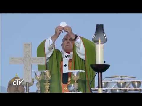 Bologna: Đức Thánh Cha dâng Lễ tại sân vận động, 01.10.2017