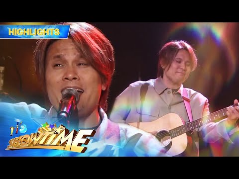 Side A serenades the Madlang People with the classic love song 'Forevermore' | It’s Showtime