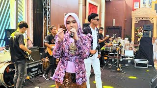 Download lagu KRISNA SAGARA X NAZMI NABLIA DUET BAPER ll ASIH SALIWAT ll PUTRA SUNDA SAWAWA mp3 Download lagu KRISNA SAGARA X NAZMI NABLIA DUET BAPER ll ASIH SALIWAT ll PUTRA SUNDA SAWAWA mp3