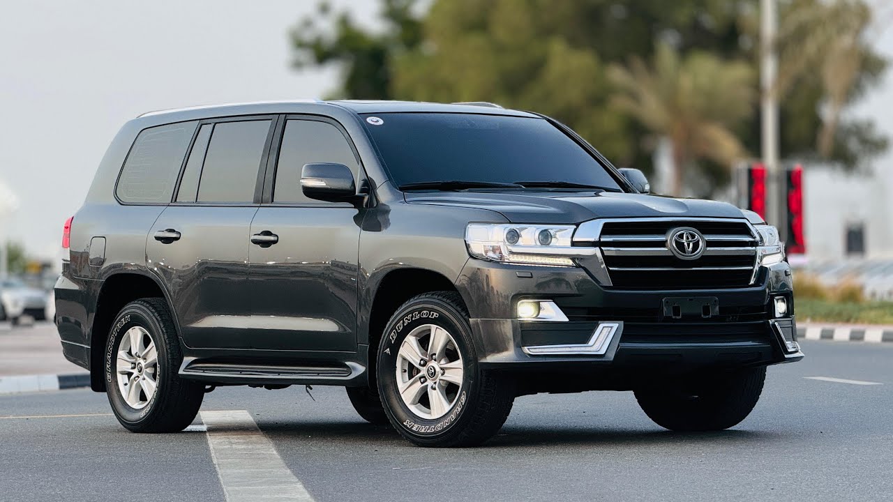 Toyota Land Cruiser PREMIUM CONDITION | 4.0L PETROL | SUNROOF | LHD | 2020 | COOL BOX | REAR VIEW CAMERA video