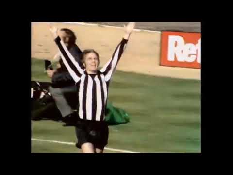 Stafford Rangers v Barnet F.A. Challenge Trophy Final 15-04-1972