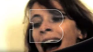 J. Tillman &amp; Emily Loizeau | L&#39;autre bout du monde | A Take Away Show