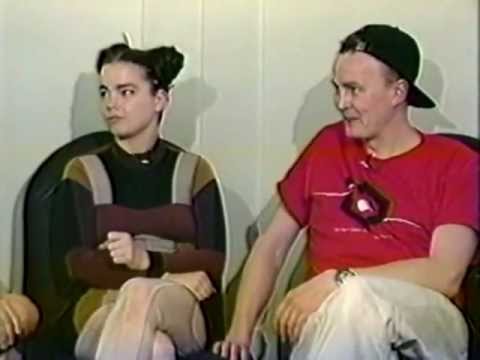 Thumbnail for the sugarcubes : request video - björk, + siggi, joe escalante, winter (1992) (part 1) [remastered] by The Sugarcubes