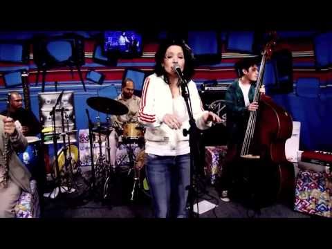 Patricia Marx e Bruno E. em "Burning luv" no Estúdio Showlivre 2011