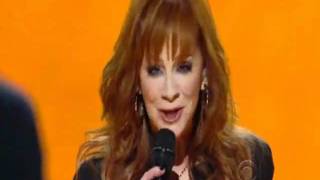 Reba McEntire - When Love Gets a Hold of You - Live at the 46th ACM Awards