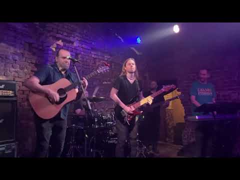 Jon Hare & Fastloaders - War (Cannon Fodder Title Theme) @ Amiga37 Germany 2022