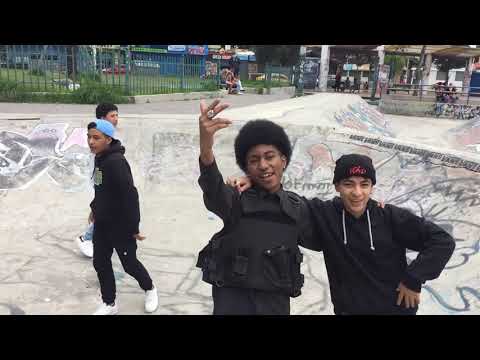 MC HANS TEMA DESDE LEJOS (RAP MC)