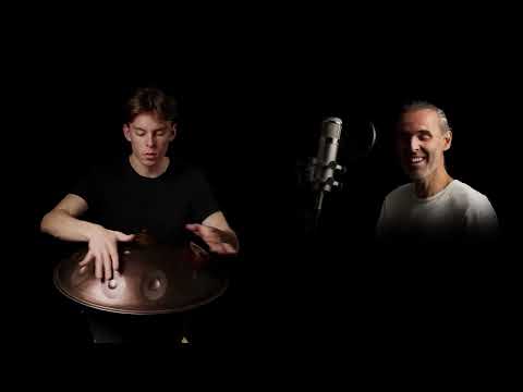 ᖘatrik Kee & ᖘavel Sedláček - JỌYFUL STᖇᘍᕕM - Improvizace Handpan a zpěv