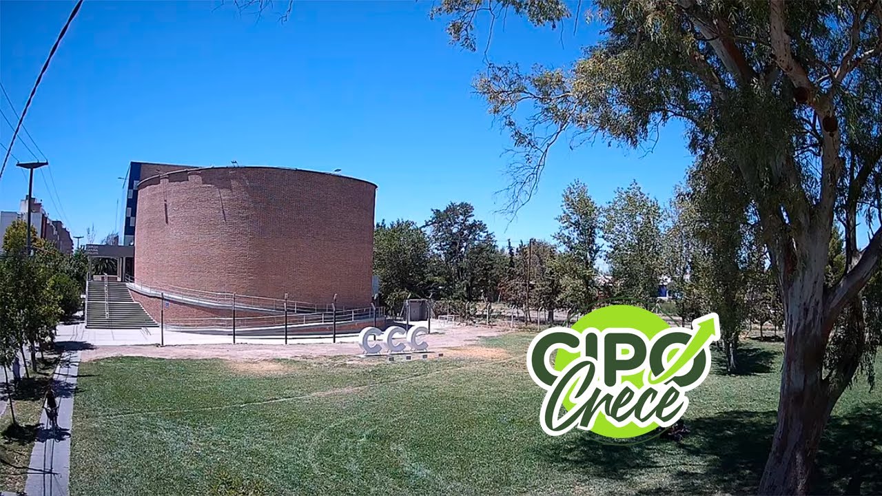 Live webcam view of Complejo Cultural Cipolletti en Vivo