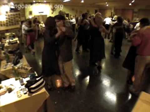 Salvador Angel Molinari y Alejandra (En lo de Celia tango)