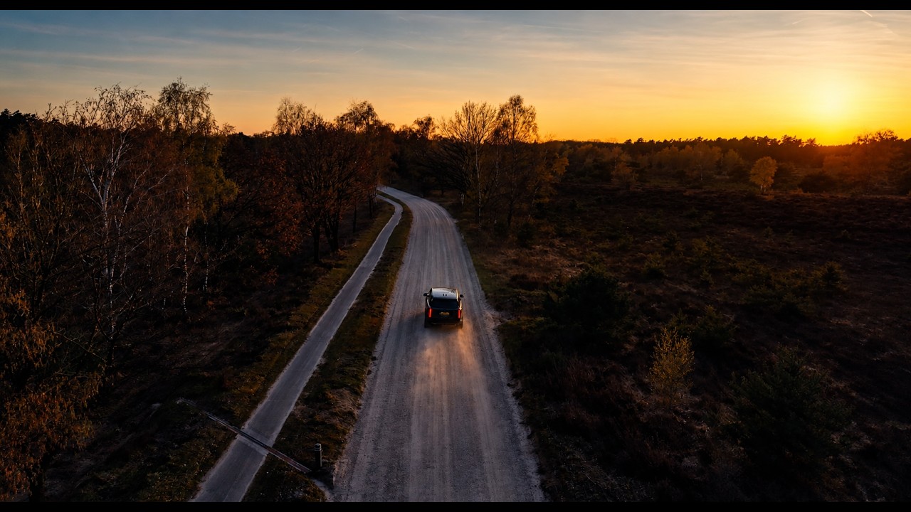 Automotive commercial