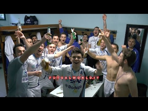 3/5/16 Lecco C5, vincitore Coppa Italia : coro nello spogliatoio :)