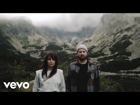 Poetika ft. Katarina Knechtova - Cíl (Official Music Video)