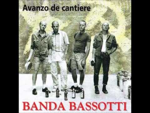 Banda Bassotti - Potere Al Popolo