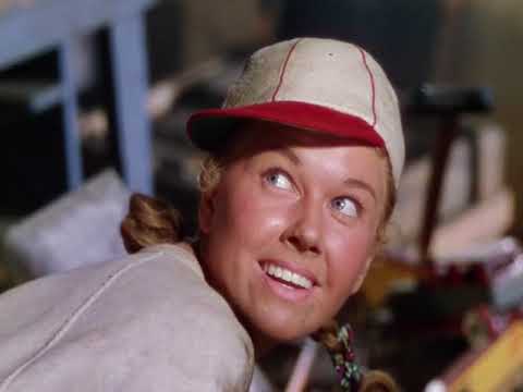 Doris Gets a Spanking - On Moonlight Bay (1951)