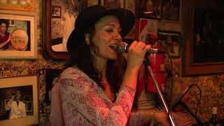 Afiches de Homero Expósito y Atilio Stampone. by Julia Seleme