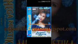Download lagu Mega Mustika - Selimut Biru mp3