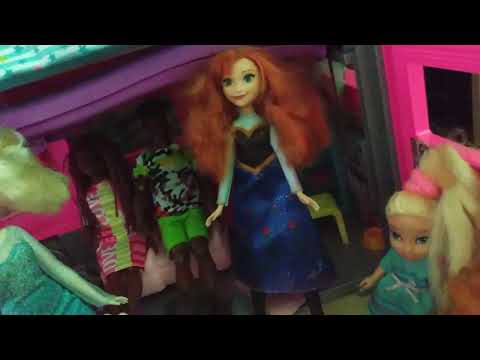 Anna breaks 💔 Nikki's laptop 💻 Elsa Anna Jason Nikki and Rachel part 2.