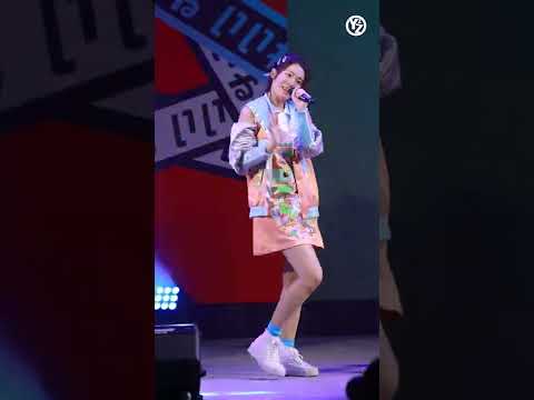Korn BNK48 Fancam - Hashire Penguin | BNK48 x CGM48 POP UP Mini Concert @Central Ayutthaya 220122