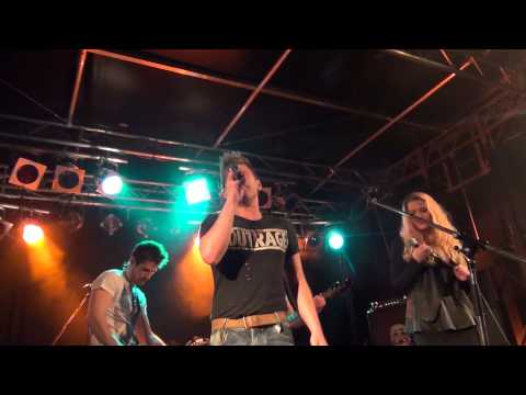 Tim Weller mit band live wie soll ein Mensch das ertragen  in Herborn