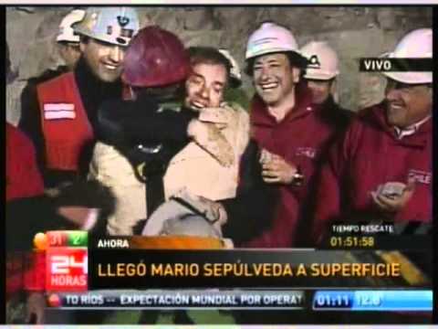 Rescate de Mario Sepulveda desde la mina San Jose.
