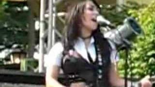 Everlife&#39;s &quot;Look Through My Eyes&quot; live