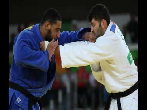Egyptian judoka El Shehaby jeered in Rio after refusing to shake hands with his Israeli opponent