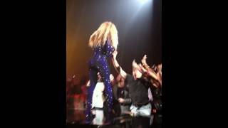 Beyonce in Nashville July 13, 2013 fan freaks out!