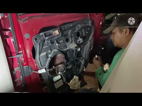 2011 LINCOLN MKx replace window regulator