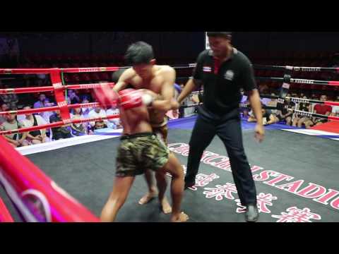Pheteak PhuketTopTeam vs Saenliam Rattachai MT Muay Thai fight 9 Jan 2017