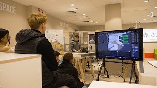 Der kostenlose digitale Campus, der Menschen in modernsten Technologien schult