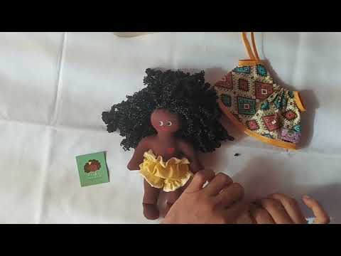 Boneca de pano negra Drika Maria