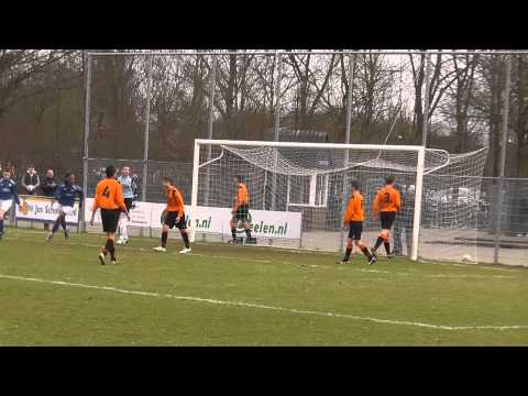 2 maart 2013 Houten C1 - VV De Meern C1 com 4-1 Doelpunt Houten (2)