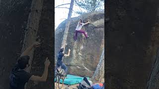 Video thumbnail of Réquiem por un Sueño, 6C. La Pedriza