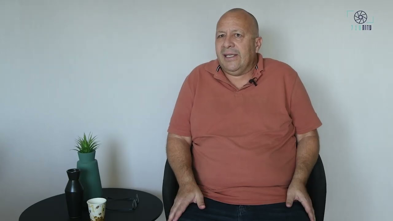 הלל אקוטונס