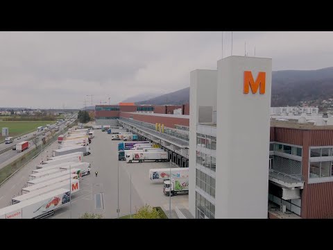 Die Migros Verteilbetrieb AG macht sich mit autonomen OPX iGo neo  von STILL fit für die Zukunft